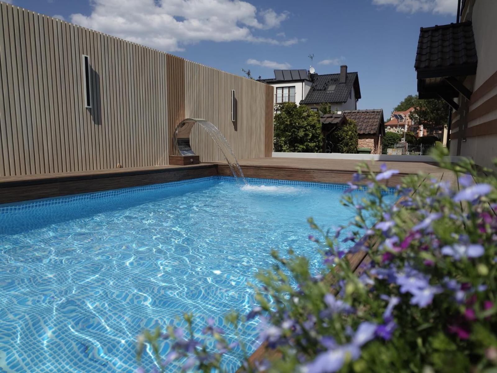 Pokoje Goscinne Nad Zalewem Swim Spa ミエンジボジェ エクステリア 写真